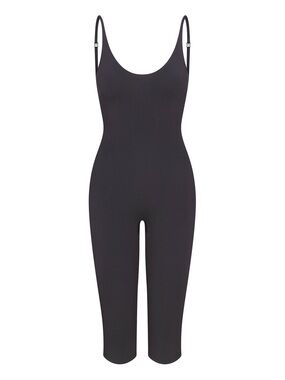 NWOT Skims Smooth Lounge Skimpy
Strap Capri Catsuit XXS